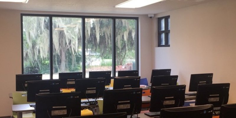 Recovery Village Umatilla Computer Lab