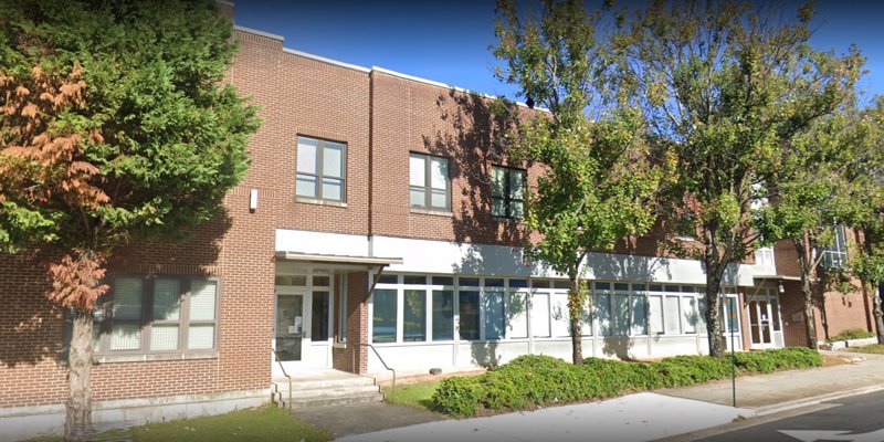 Exterior view of the rehab facility building front entrance.