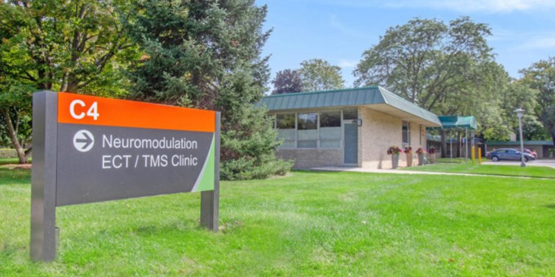 Pine Rest Christian Mental Hlth Servs Grand Rapids Exterior Front4